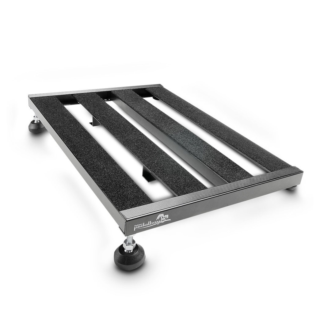 Palmer PEDALBAY® 40 Lightweight Variable Pedalboard with Protective Softcase